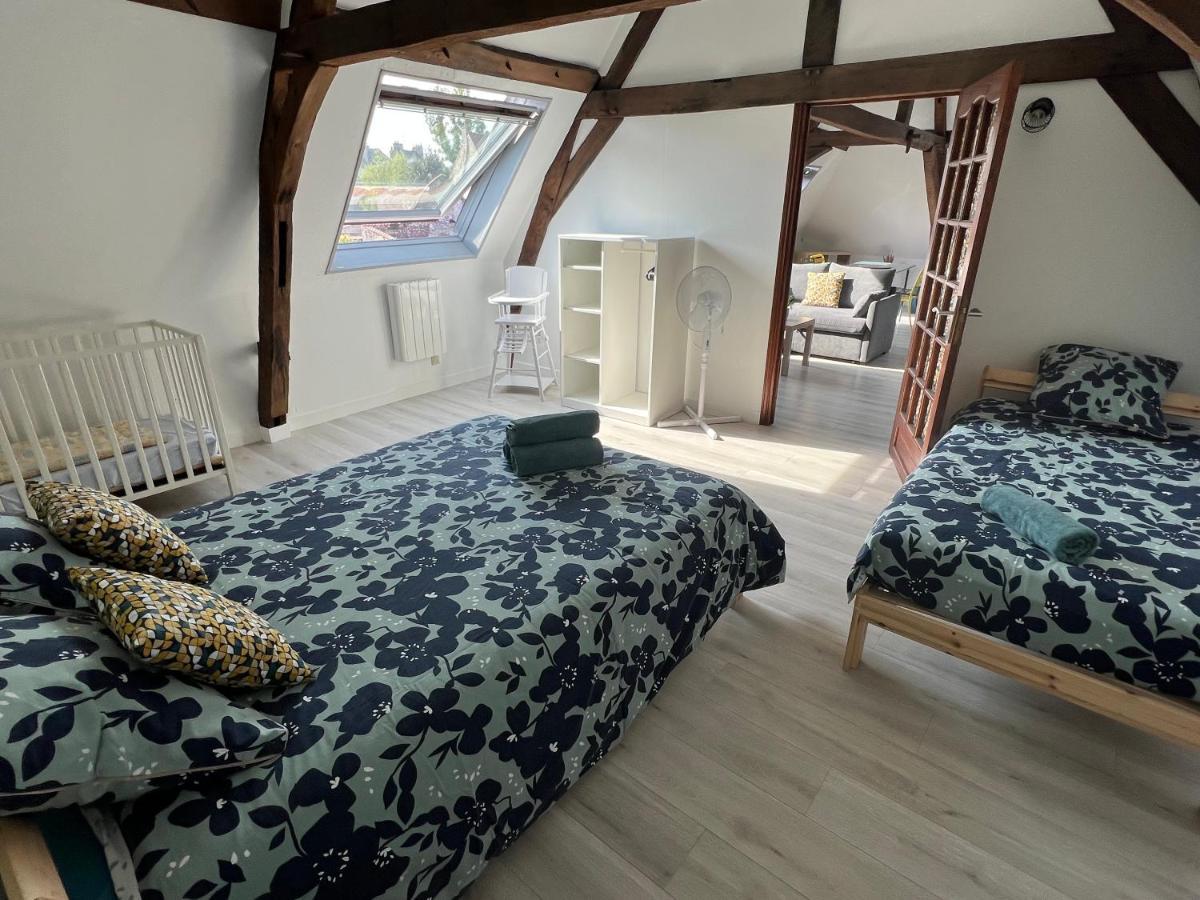 Appartement Le Saint Haut Centre Ville A Saint-Omer Bagian luar foto